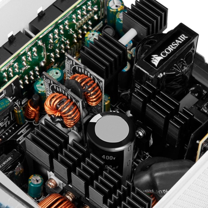 Fuente de Poder Corsair CX550F RGB Full Modular 80Plus Bronze