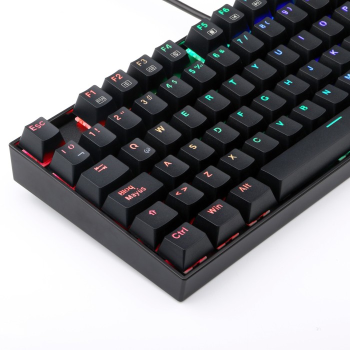 Teclado mecánico Redragon Kumara K552 RGB, TKL, Switch Red, Español, Negro